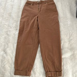 Divided/H&M brown tapered leg pants size 6
